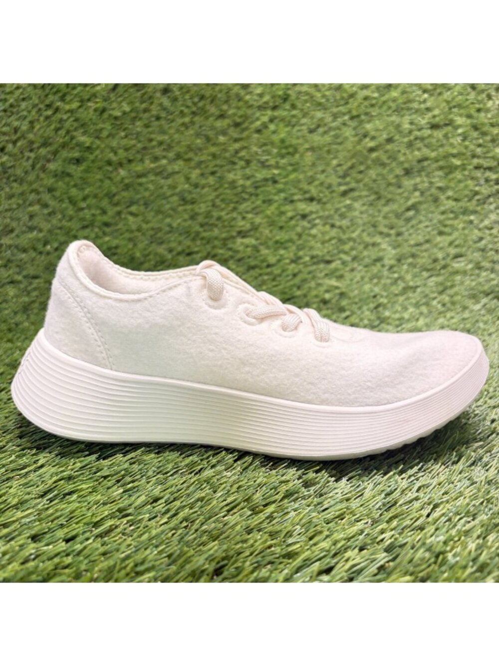 Allbirds Wool Runners Go Womens Size 6.5 Natural White Athletic Shoes Sneakers